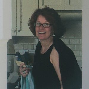 Meet your Posher, Carolyn